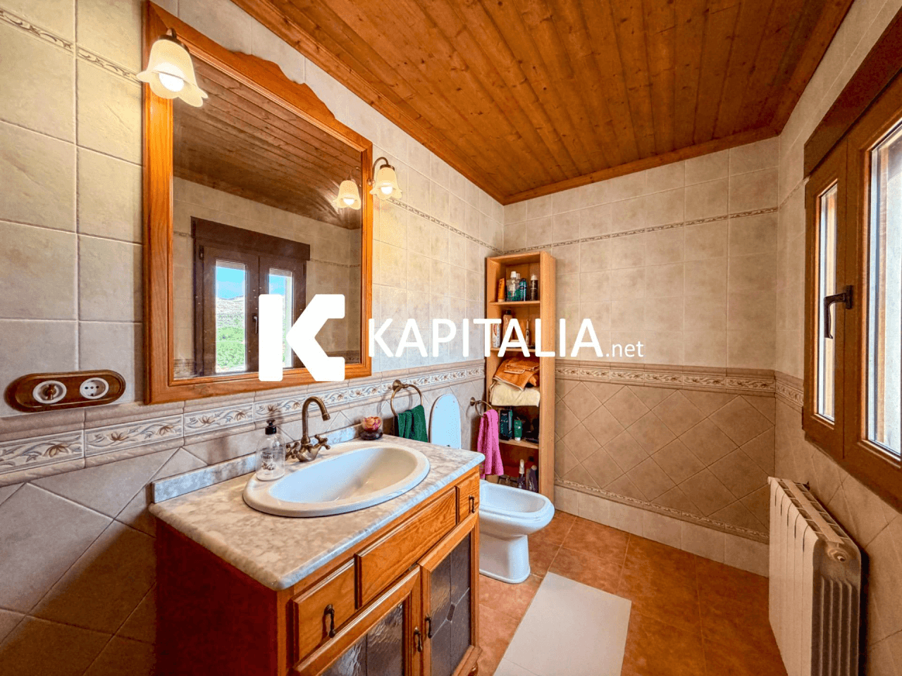 Casa de piedra Premium en Alcalá de la Jovada: Un oasis con piscina privada y vistas al valle