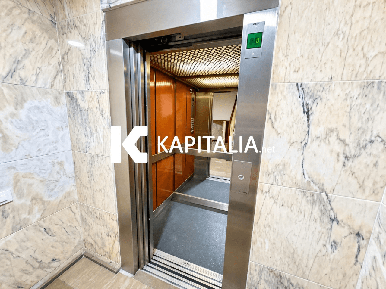 ESTUPENDO PISO DE 150MTRS CON PATIO A LA VENTA EN EL CENTRO DE XATIVA