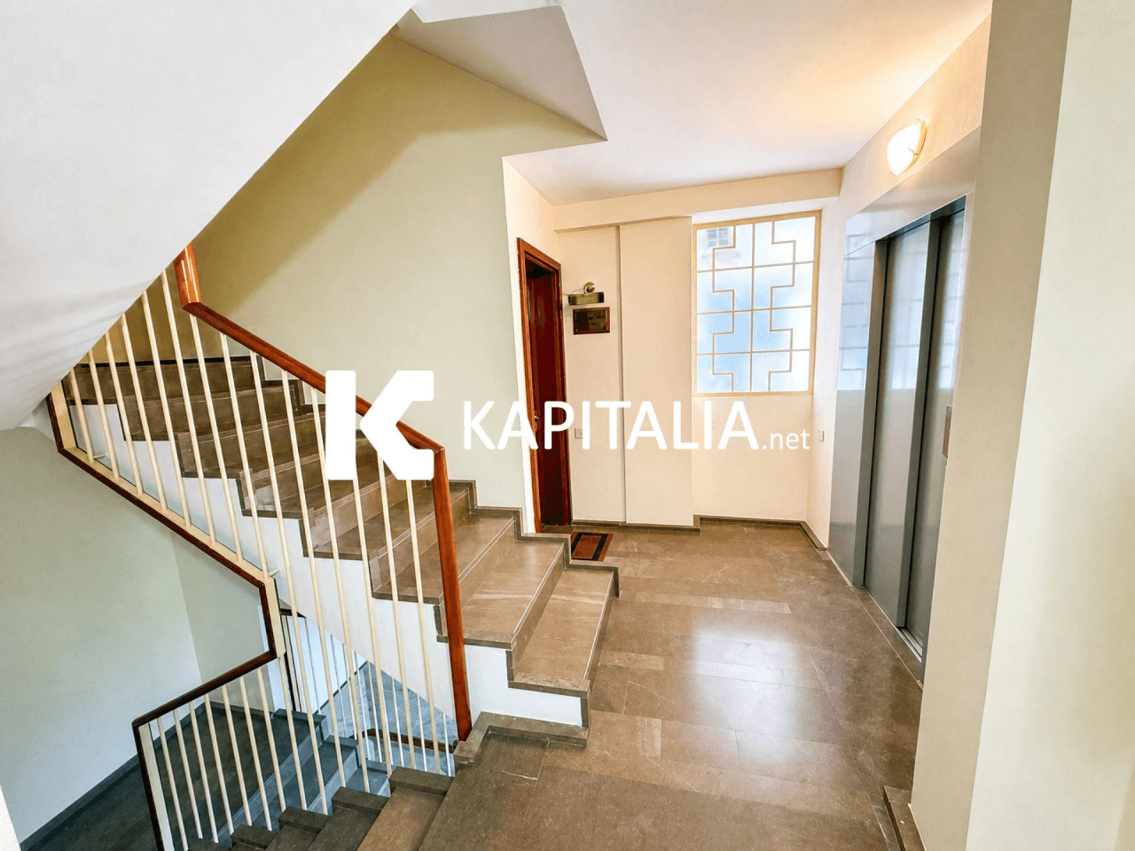 ESTUPENDO PISO DE 150MTRS CON PATIO A LA VENTA EN EL CENTRO DE XATIVA