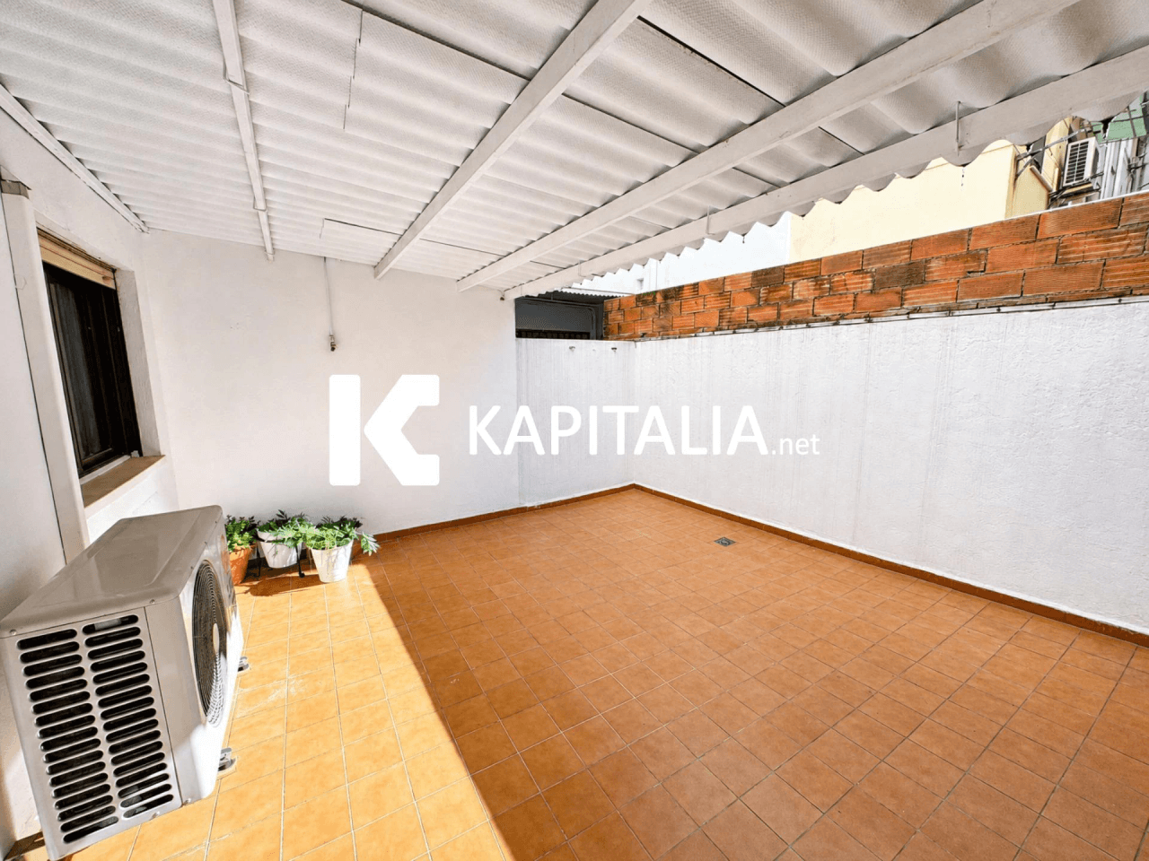 ESTUPENDO PISO DE 150MTRS CON PATIO A LA VENTA EN EL CENTRO DE XATIVA