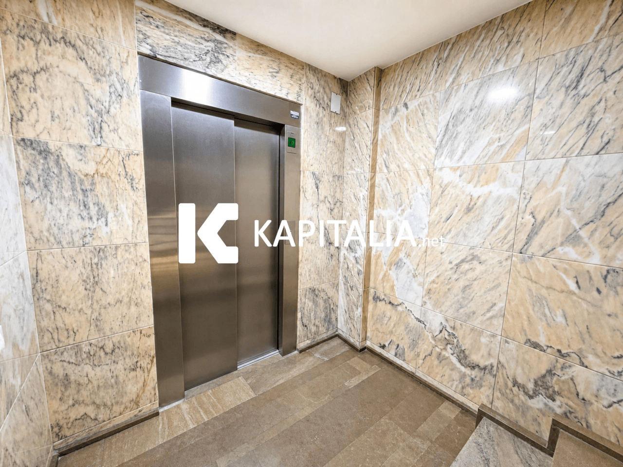 ESTUPENDO PISO DE 150MTRS CON PATIO A LA VENTA EN EL CENTRO DE XATIVA