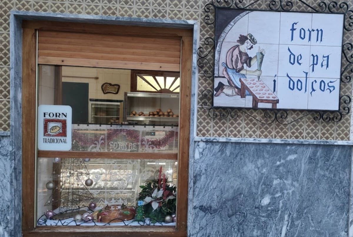 Otos busca fórmulas para preservar su legado cultural ante el inminente adiós a su panadería centenaria