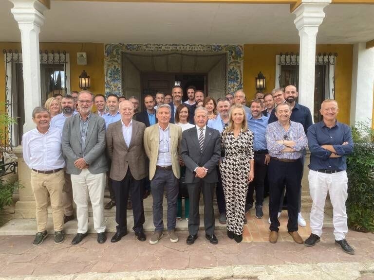 ANECOOP se une al encuentro empresarial celebrado en Ontinyent