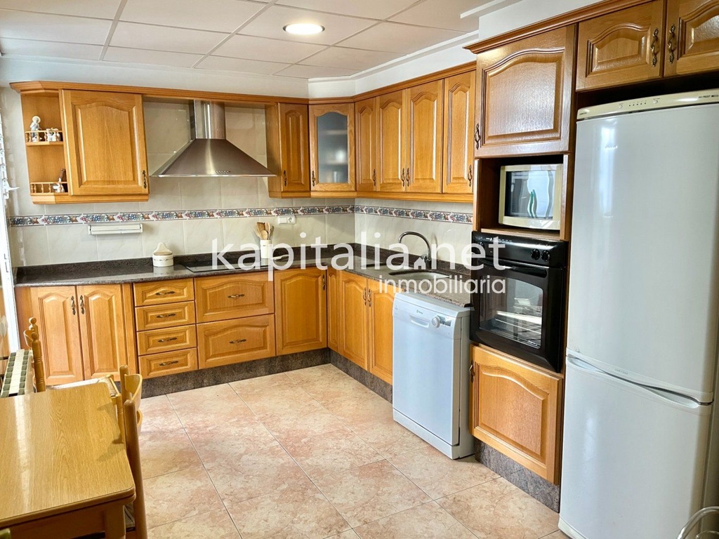 Estupendo piso a la venta en la zona de San Rafael, Ontinyent.