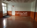 Local chaflan en venta y alquiler en Ontinyent.