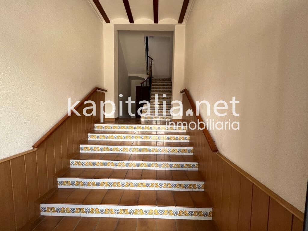 MAGNÍFICO ÁTICO A LA VENTA EN LLOCNOU D'EN FENOLLET