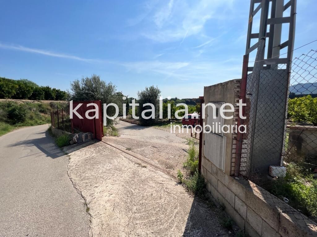 LAND IN PRODUCTION FOR SALE IN VALLÉS