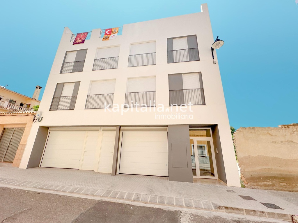 Exclusivo Piso a la venta en Ontinyent zona El Llombo de Obra Nueva