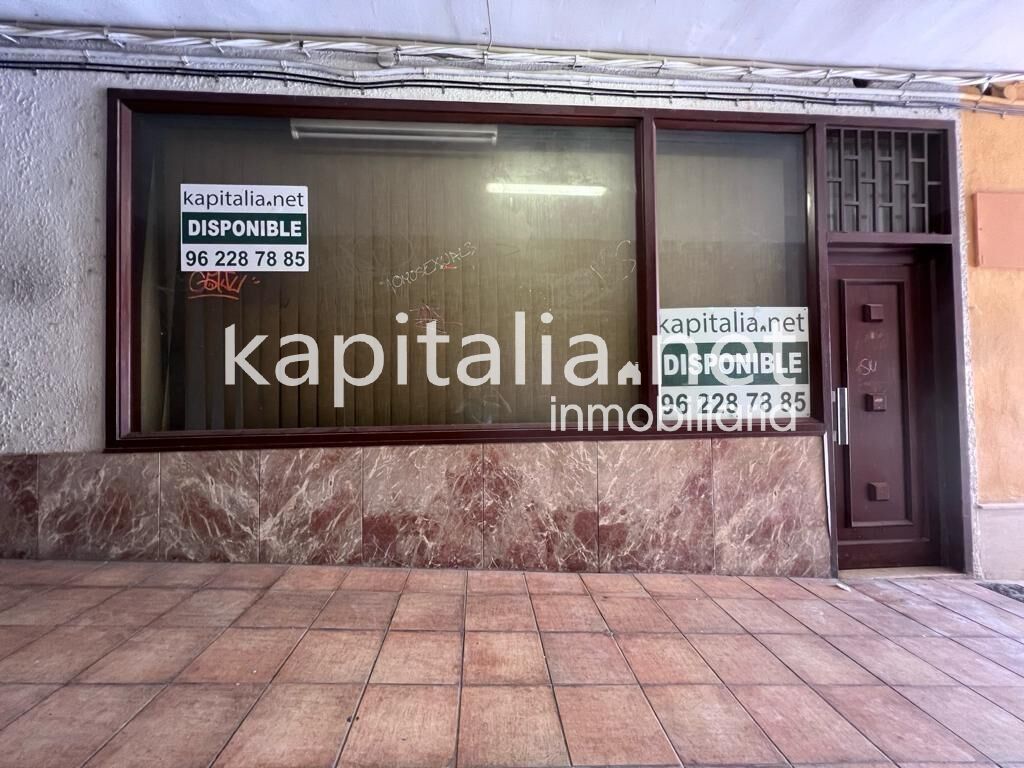 COMMERCIAL PREMISES FOR SALE IN LA LLOSA DE RANES