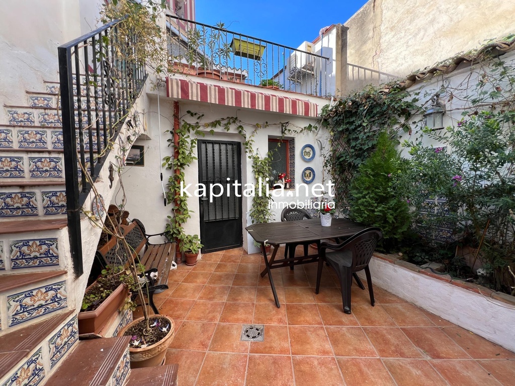 Casa a la venta en El Palomar, Valencia