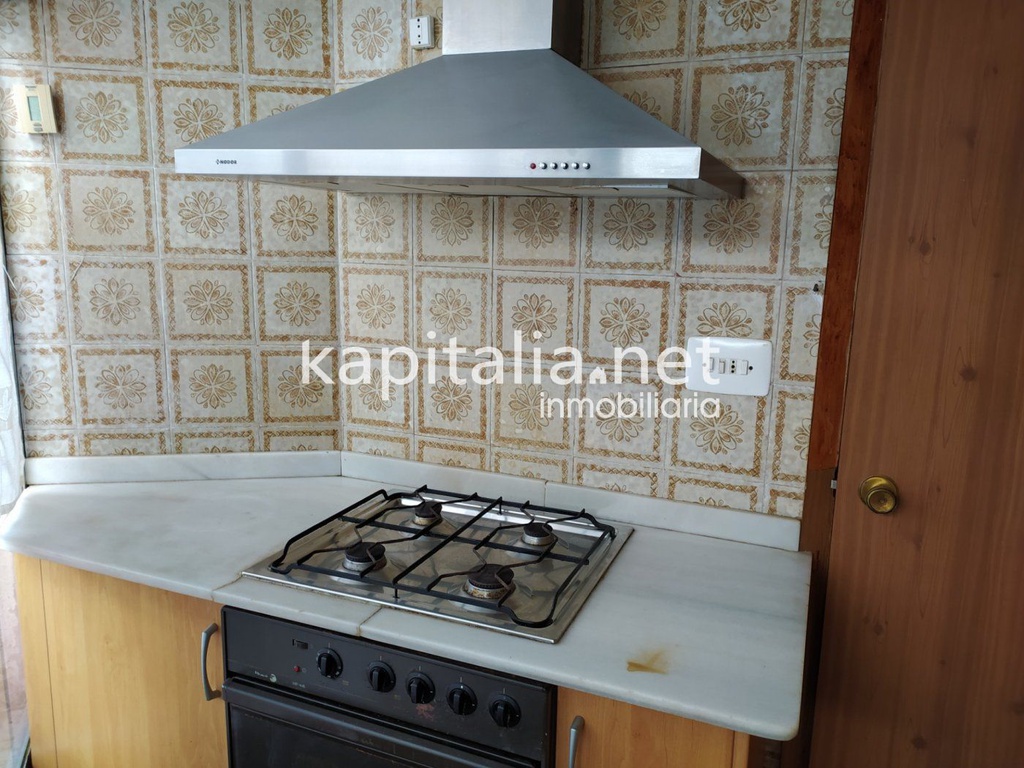 PISO Y PLANTA BAJA A LA VENTA EN BOCAIRENT