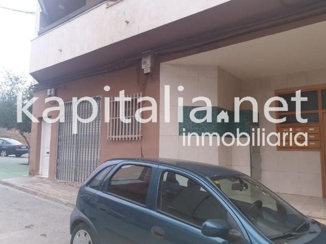 [07067] Local comercial a la venta en Ontinyent (Valencia)