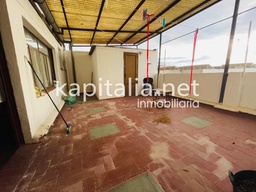 Piso con terraza en La Llosa de Ranes
