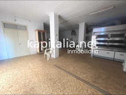 Local comercial en venta en Xàtiva