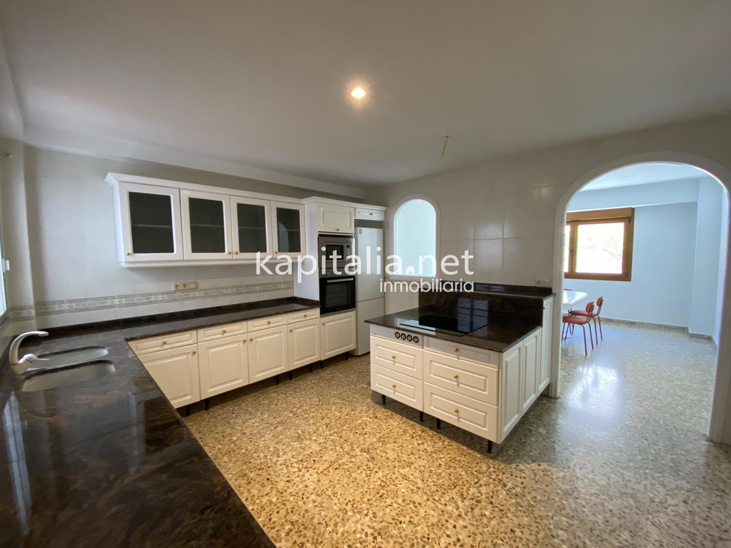 Piso dúplex en alquiler en Ontinyent, zona Santo Domingo