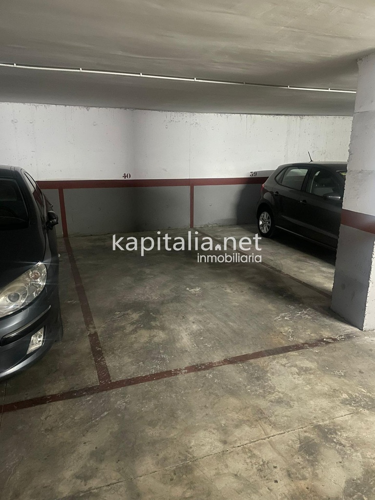 Plaza de parking a la venta en Gandía