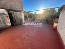 Casa con local comercial a la venta en Montaverner