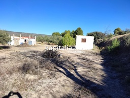 SMALL HOUSE WITH Land STORE FOR SALE IN ONTINYENT, LOCATED IN THE AREA OF MORERA.