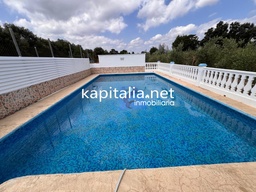 BELLE VILLA A VENDRE A ENGUERA