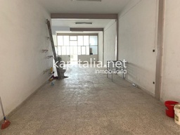 Commercial premises for sale in Ontinyent.